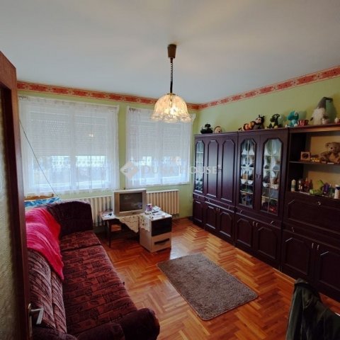 Eladó családi ház, Pilisen 89.5 M Ft, 4 szobás