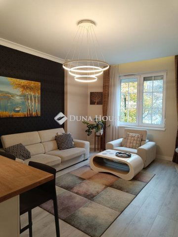 Eladó téglalakás, Budapesten, XI. kerületben 135 M Ft, 3 szobás