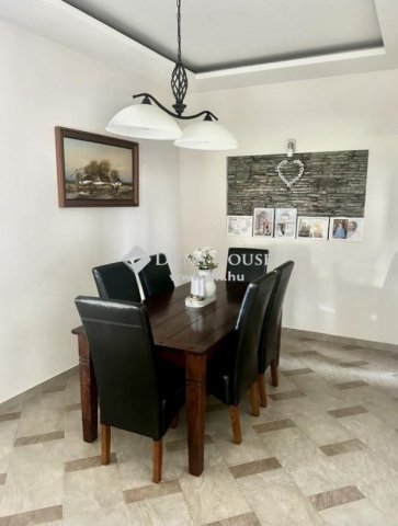 Eladó ikerház, Halásztelken 124.9 M Ft, 4 szobás