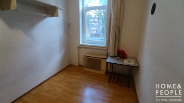 Eladó téglalakás, Szegeden 43.99 M Ft, 2 szobás