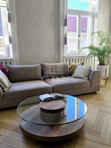 Eladó téglalakás, Budapesten, V. kerületben 278 M Ft, 3 szobás