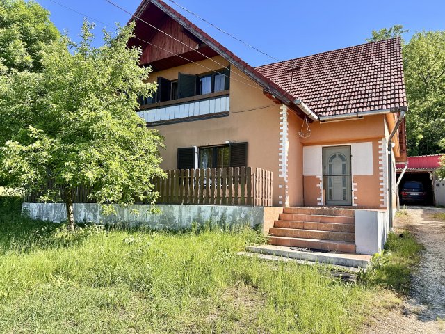 Eladó családi ház, Zalalövőn 54.9 M Ft, 6+1 szobás