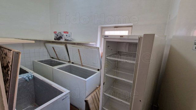 Eladó üzlethelyiség, Sopronkövesden 180 M Ft