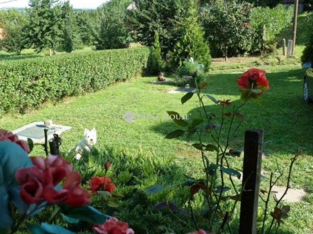 Eladó nyaraló, Tamásiban 32 M Ft, 3 szobás