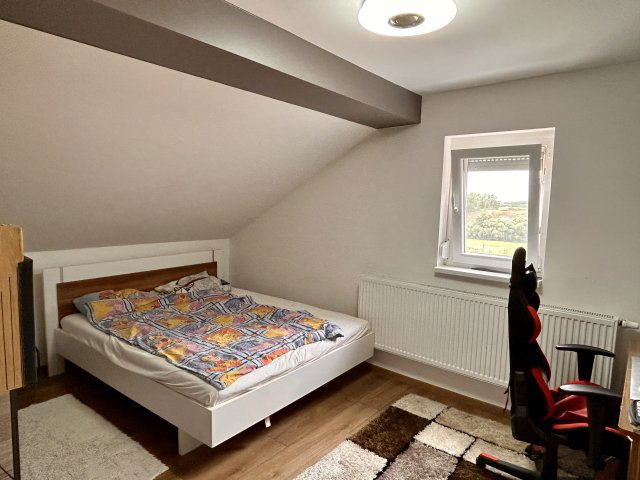 Eladó családi ház, Batykon 55 M Ft, 4 szobás