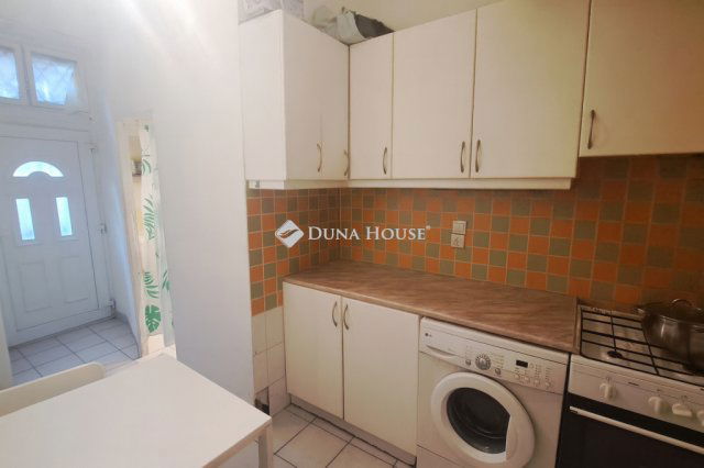 Eladó téglalakás, Budapesten, VII. kerületben 39.9 M Ft