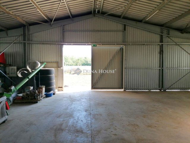 Eladó ipari ingatlan, Őrön 113 M Ft / költözzbe.hu