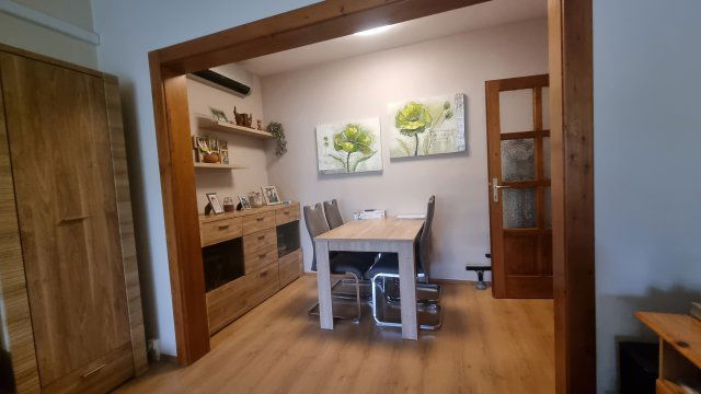 Eladó téglalakás, Szegeden 65 M Ft, 2 szobás