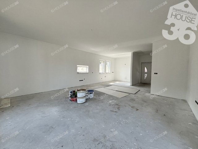 Eladó családi ház, Kecskeméten 139.9 M Ft, 5 szobás