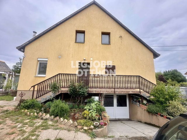 Eladó családi ház, Ceglédbercelen 75 M Ft, 3 szobás