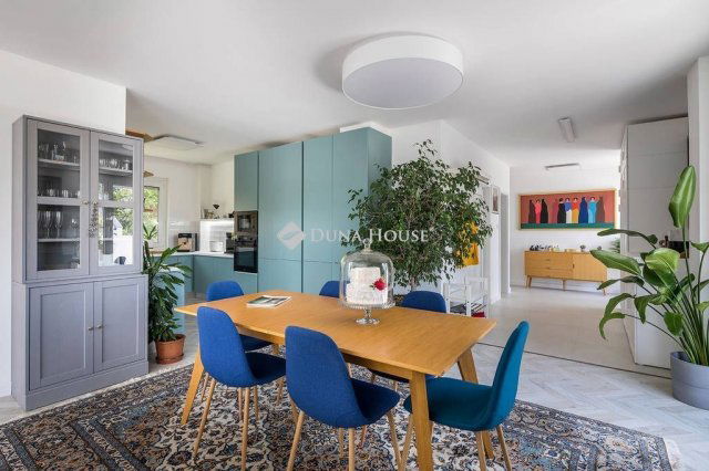 Eladó téglalakás, Szentendrén 169 M Ft, 4 szobás