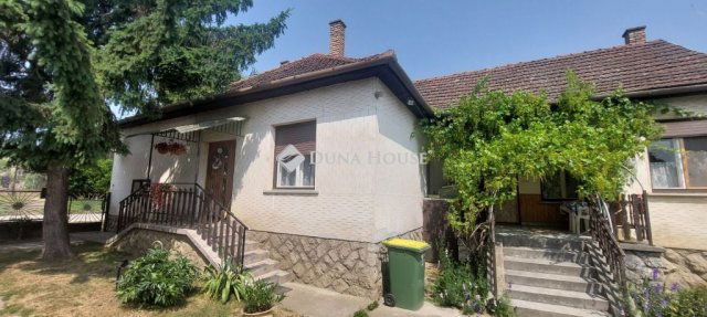 Eladó családi ház, Döbröközön 19.9 M Ft, 3 szobás