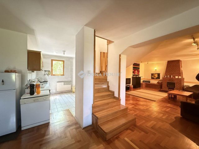 Eladó családi ház, Poroszlón 100 M Ft, 5 szobás