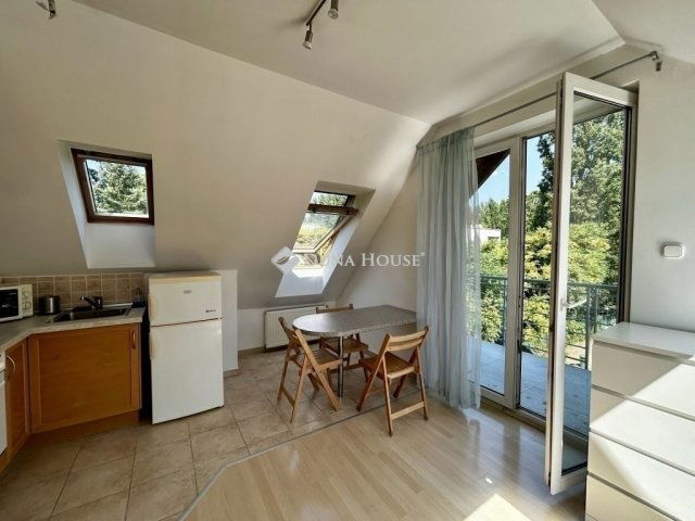 Eladó téglalakás, Budapesten, III. kerületben 74.9 M Ft