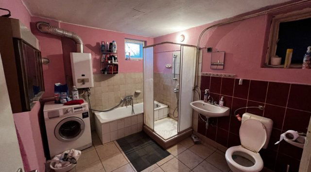 Eladó családi ház, Sarkadon 6.9 M Ft, 2 szobás