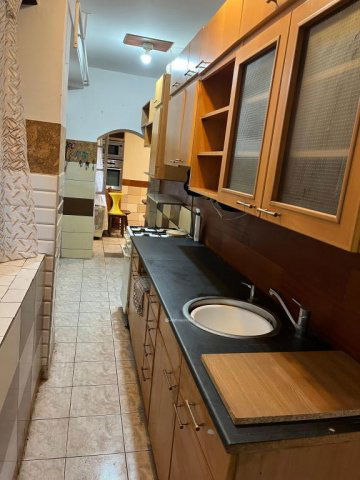 Eladó családi ház, Mikepércsen 34.99 M Ft, 2 szobás