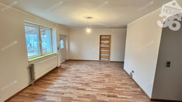 Eladó családi ház, Kecskeméten 50 M Ft, 5 szobás
