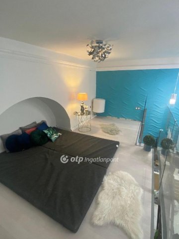 Eladó téglalakás, Budapesten, VII. kerületben 46.9 M Ft