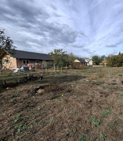 Eladó telek, Dánszentmiklóson 9.5 M Ft / költözzbe.hu