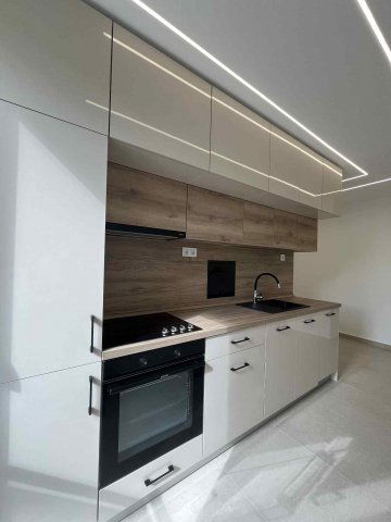 Eladó téglalakás, Pécsett, Radnóti Miklós utcában 62.9 M Ft