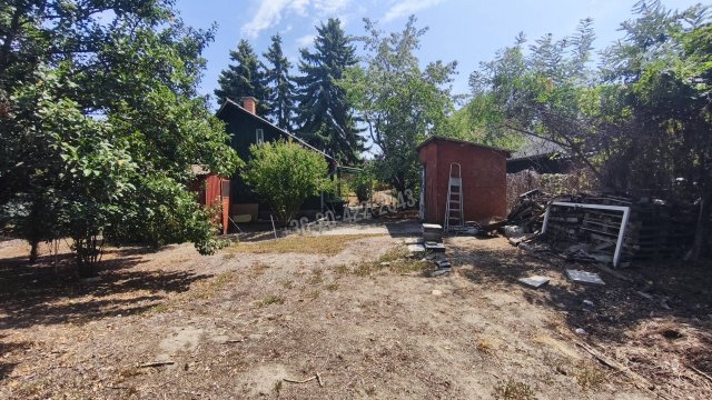 Eladó telek, Szigethalmon, Vosztok utcában 32.5 M Ft
