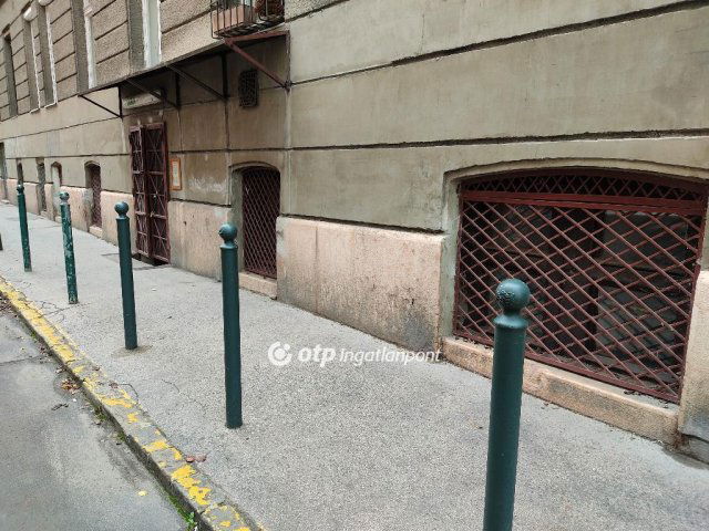 Eladó üzlethelyiség, Budapesten, IX. kerületben 39.99 M Ft