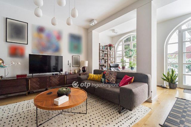 Eladó sorház, Budapesten, II. kerületben 560 M Ft, 4+2 szobás