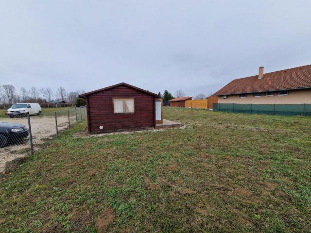 Eladó telek, Batéban 11.5 M Ft, 1 szobás / költözzbe.hu