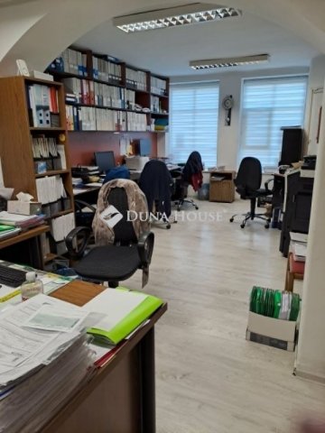Eladó iroda, Mindszenten 85 M Ft / költözzbe.hu