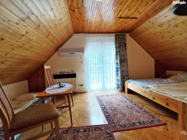 Eladó nyaraló, Dombóváron 32 M Ft, 3 szobás