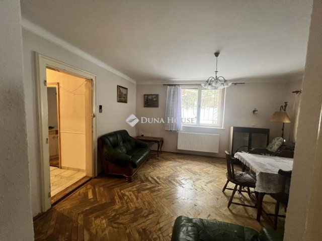 Eladó téglalakás, Budapesten, II. kerületben 73 M Ft, 3 szobás