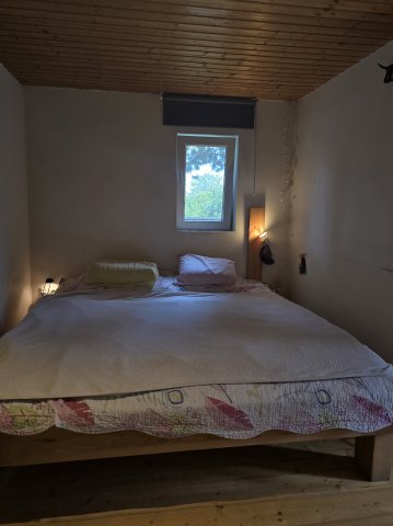 Eladó családi ház, Vácon 44.9 M Ft, 1 szobás