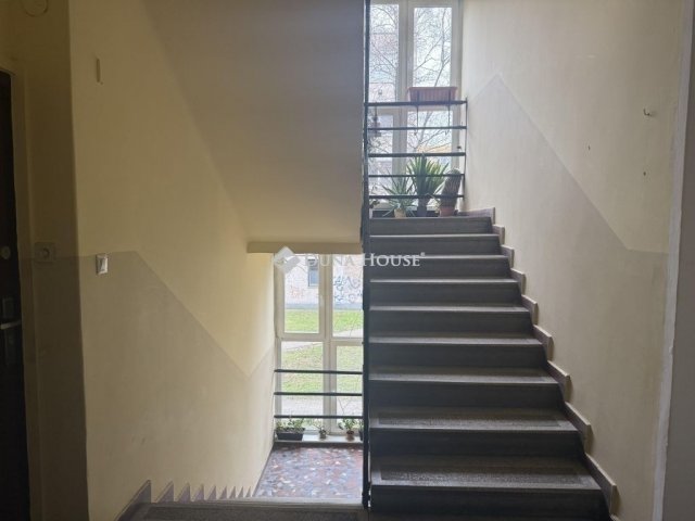 Eladó téglalakás, Budapesten, XVIII. kerületben 68.5 M Ft