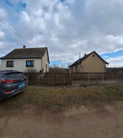 Eladó családi ház, Újlétán 25.9 M Ft, 2 szobás