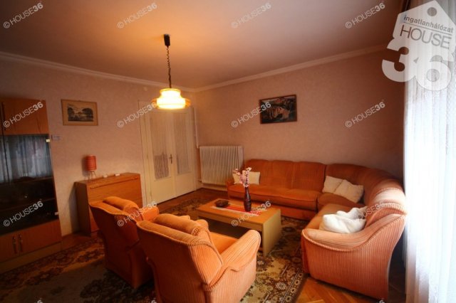 Eladó családi ház, Kiskőrösön 39.6 M Ft, 3 szobás