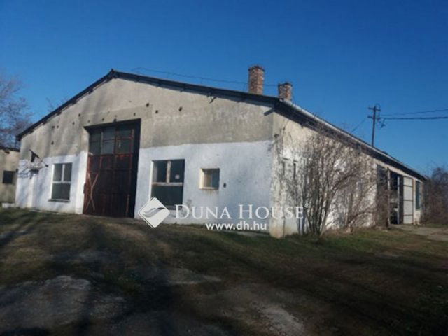 Kiadó ipari ingatlan, Bodajkon 400 E Ft / hó