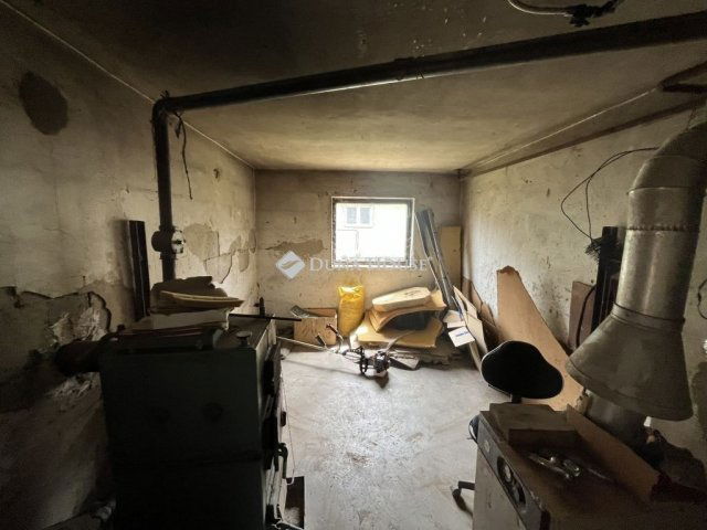 Eladó családi ház, Enyingen 48.5 M Ft, 3 szobás