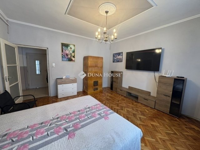 Eladó családi ház, Budapesten, XVII. kerületben 99 M Ft