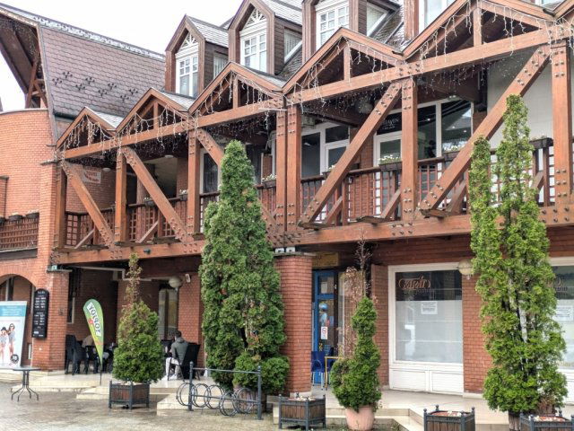 Eladó üzlethelyiség, Debrecenben 42 M Ft, 1 szobás