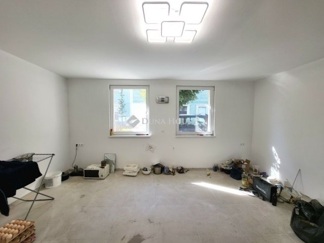 Eladó téglalakás, Budapesten, IV. kerületben 74.99 M Ft