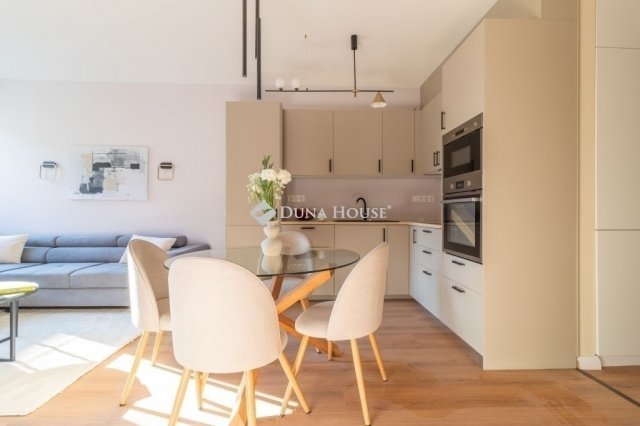 Eladó téglalakás, Budapesten, II. kerületben 129.9 M Ft