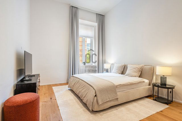 Eladó téglalakás, VII. kerületben, Wesselényi utcában