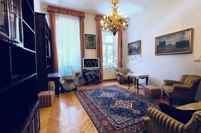 Kiadó téglalakás, albérlet, VI. kerületben, Paulay Ede utcában