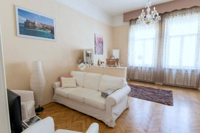 Eladó téglalakás, Budapesten, XII. kerületben 89.9 M Ft