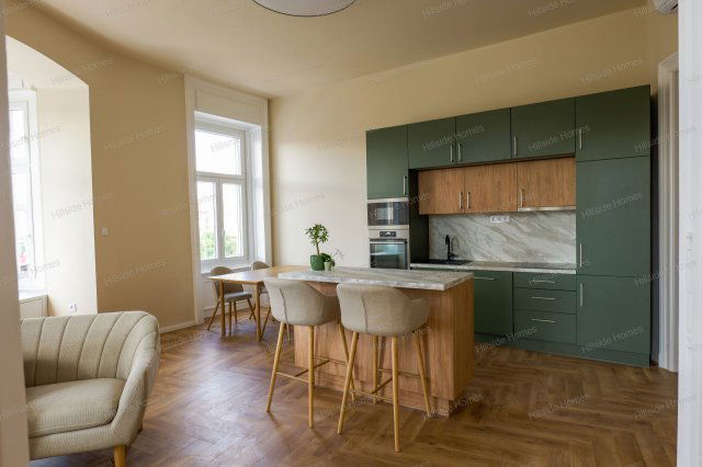 Eladó téglalakás, Budapesten, I. kerületben 162.9 M Ft, 3 szobás