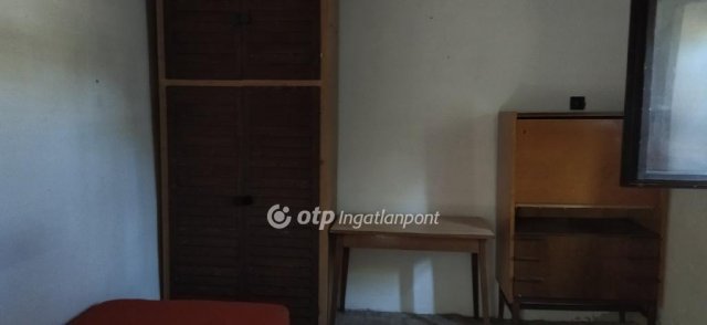 Eladó családi ház, Tápióbicskén 9 M Ft, 2 szobás