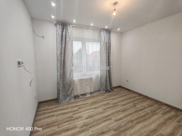 Eladó családi ház, Érden 99.9 M Ft, 5 szobás