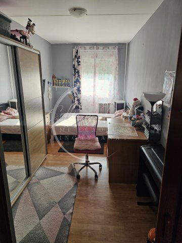 Eladó panellakás, Pécsett, Kodolányi János utcában 45.9 M Ft