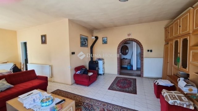 Eladó családi ház, Pécsváradon 55 M Ft, 5 szobás
