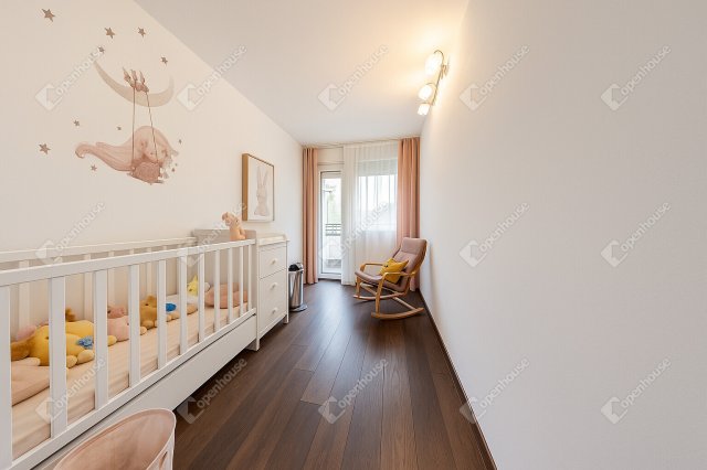 Eladó téglalakás, Sopronban 61.5 M Ft, 3 szobás